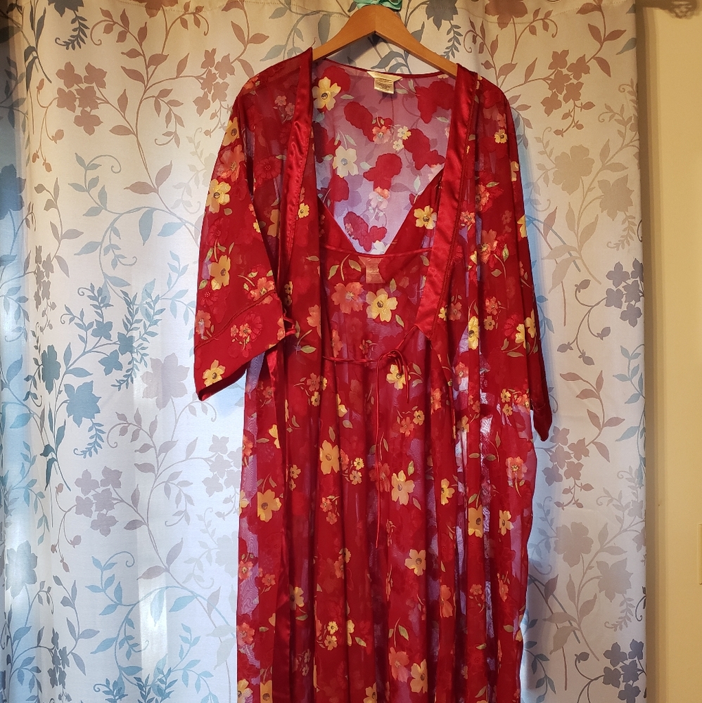 Nightgown